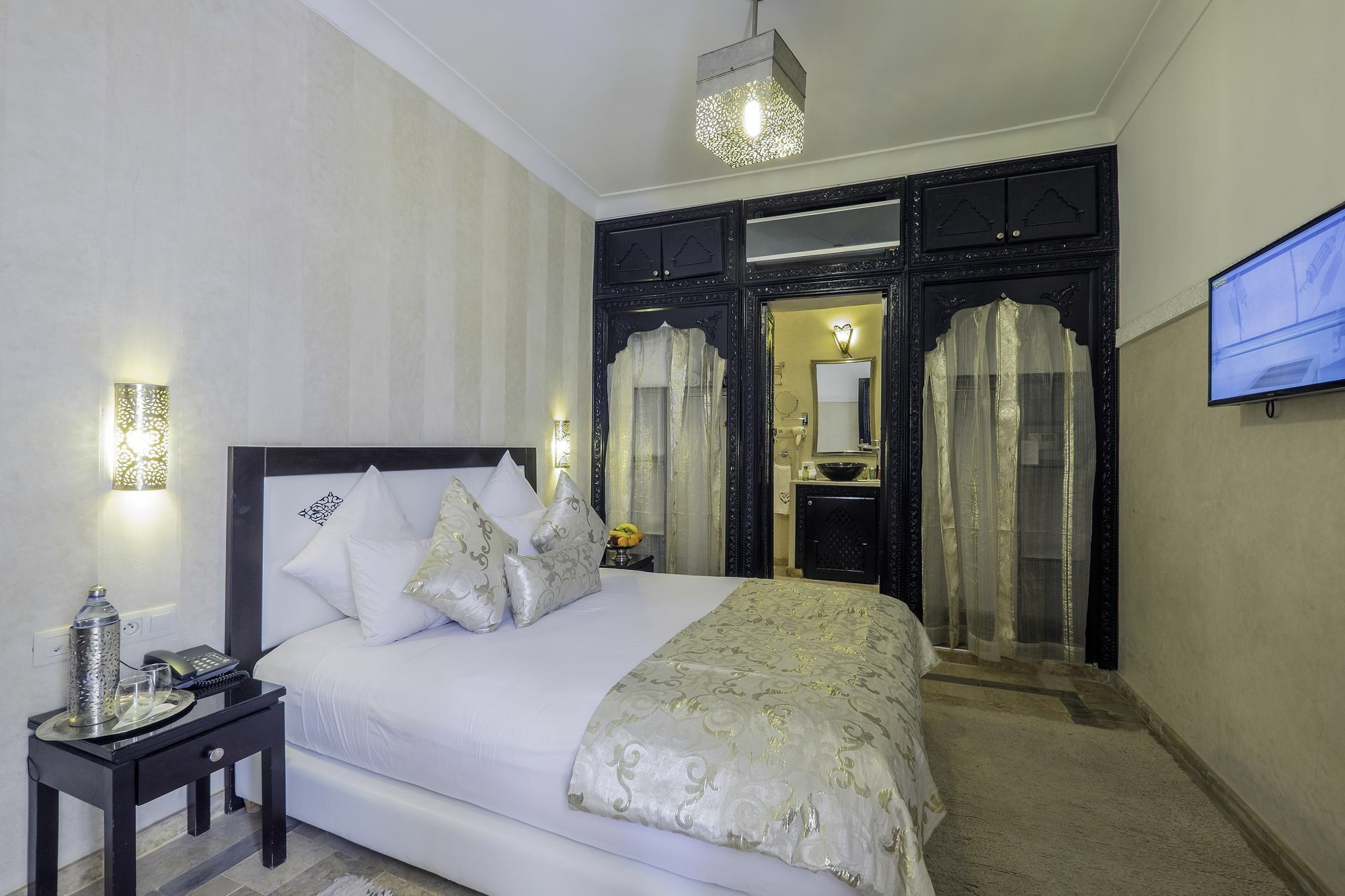 Riad Nesma Suites & Spa มาร์ราเกช ภายนอก รูปภาพ